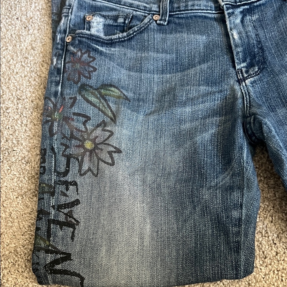 Embroidered Floral Straight Leg Jeans - Picture 5 of 9